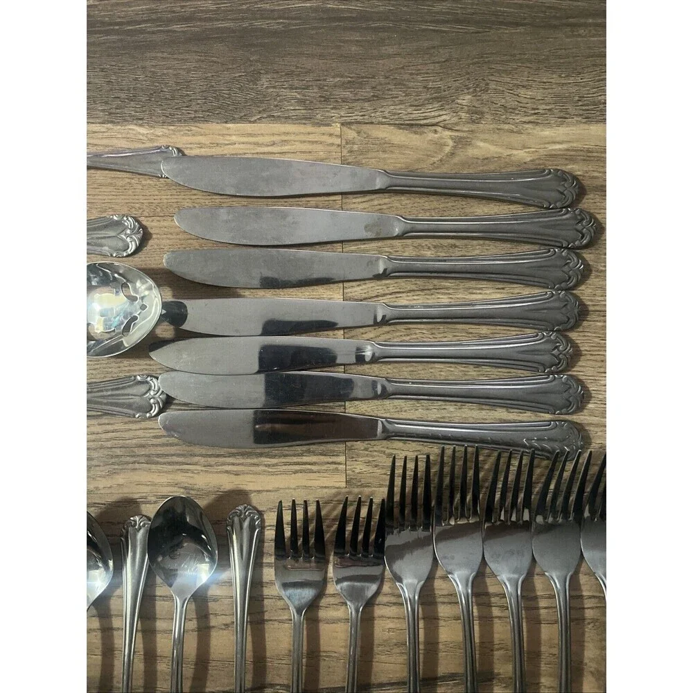 30 Piece Set Hampton Silversmiths Stainless China 215 Forks Spoons Knives